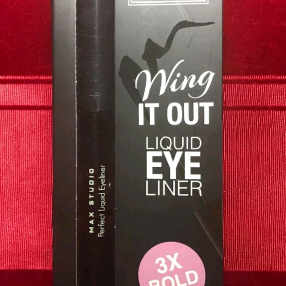 Max Studio WING IT OUT LIQUID EYELINER - Picture 2 of 3